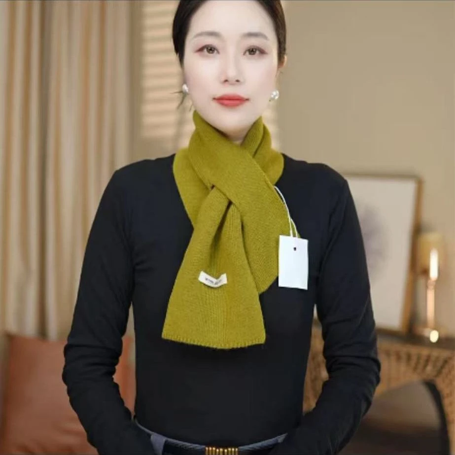 2025秋季新款百搭时尚针织短款围领纯色围巾网红保暖秋冬季围巾