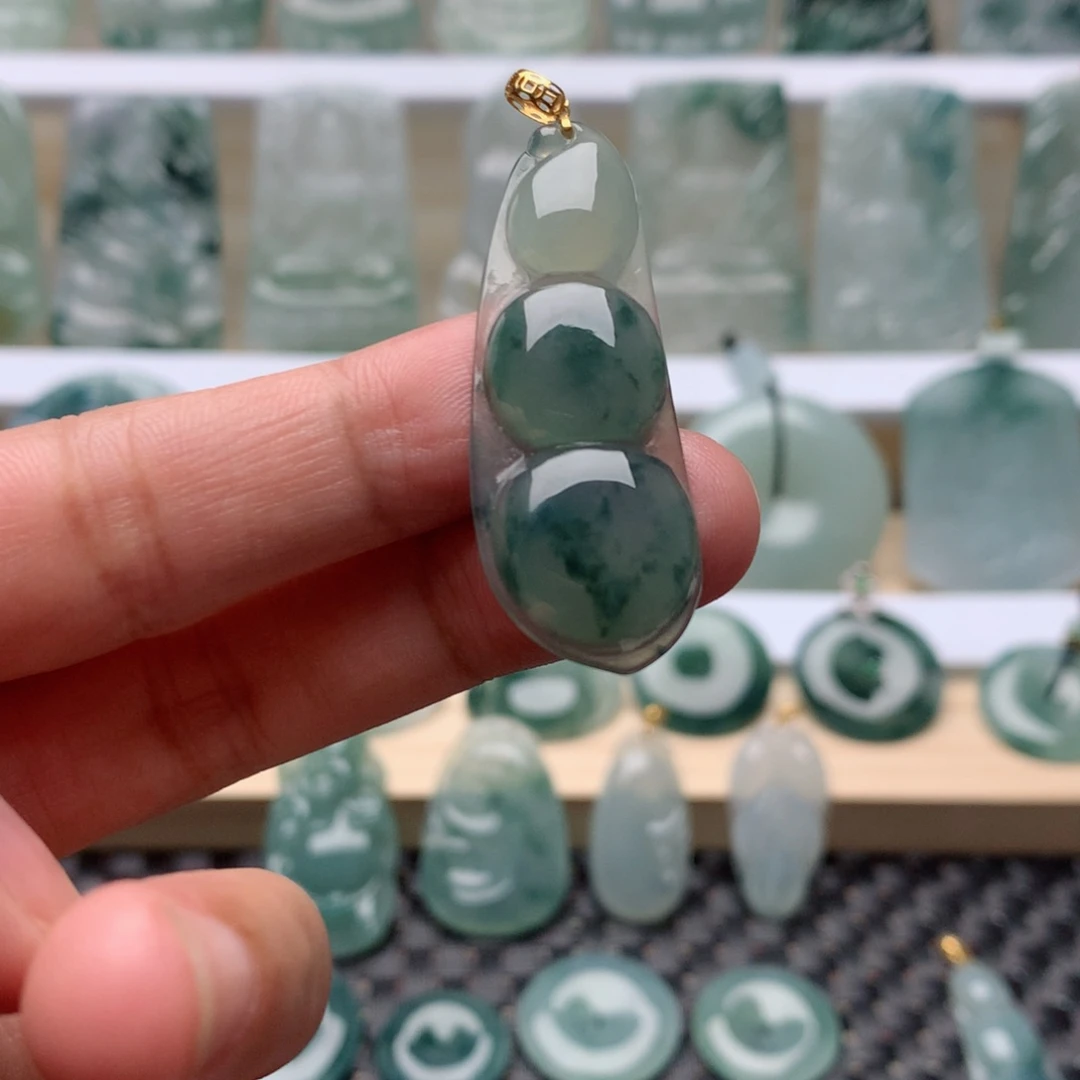 翡翠18K金镶嵌吊坠(不含链)福豆