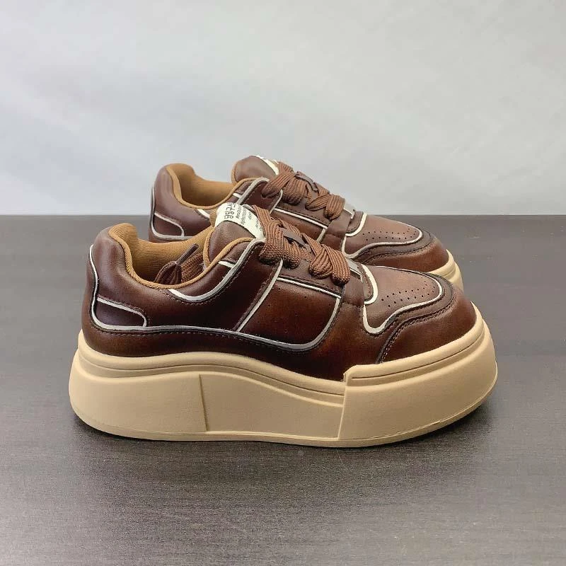 正品休闲滑板小白鞋厚底增高爆款软牛皮透气面包松糕德训板鞋女款