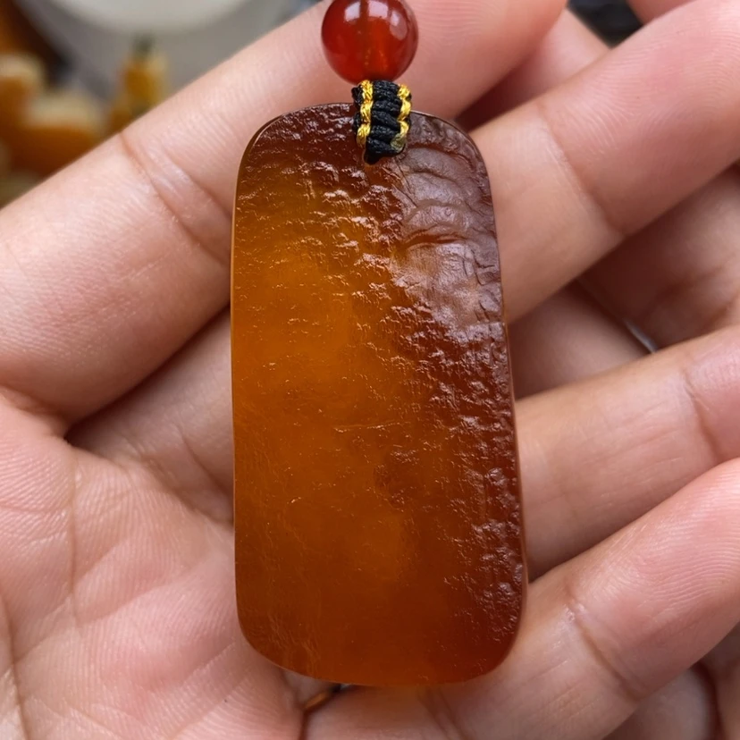 【闪购商品】琥珀颈饰未镶嵌