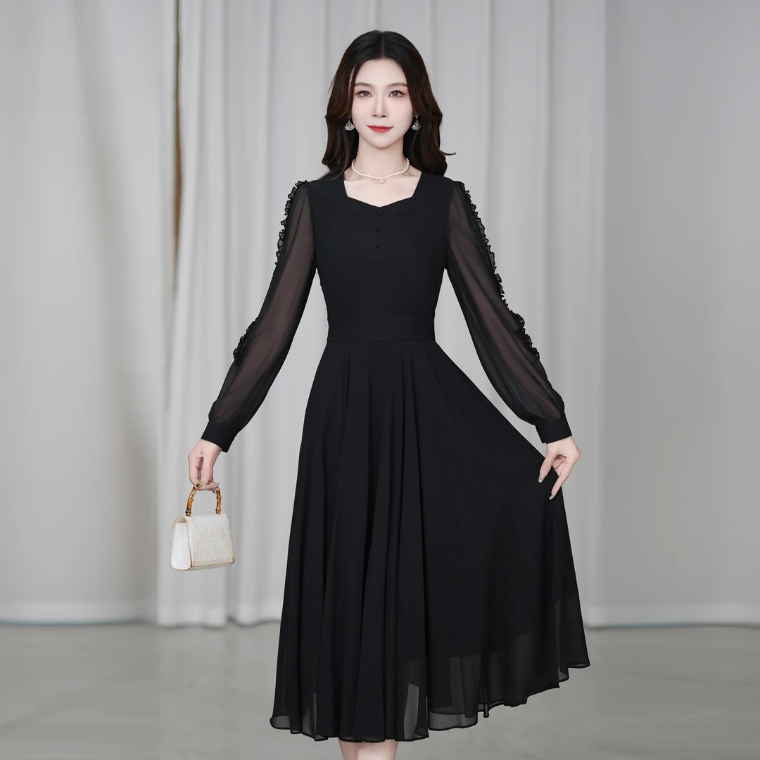 【星晴名品】2025黑色尤莱特穿搭时尚气质显瘦轻奢长裙连衣裙