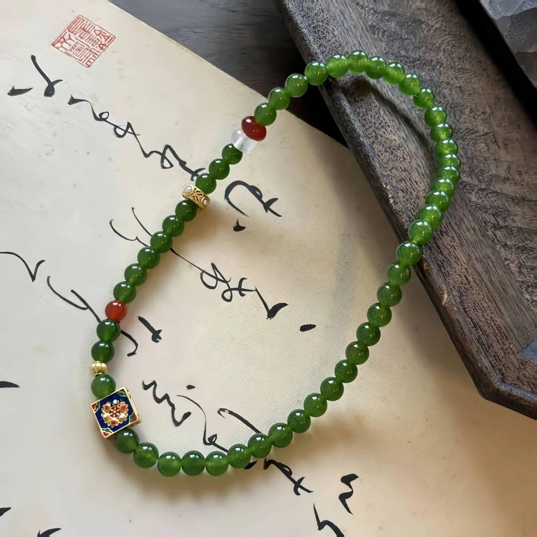 2025年新款时尚潮流手串双圈绿色手链国风显白女手饰小众美观礼物