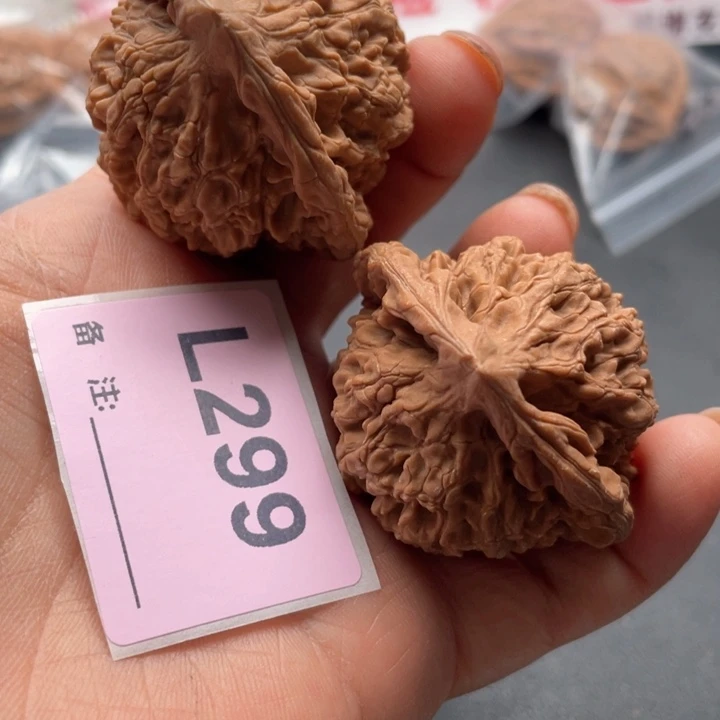 文玩核桃把件官帽