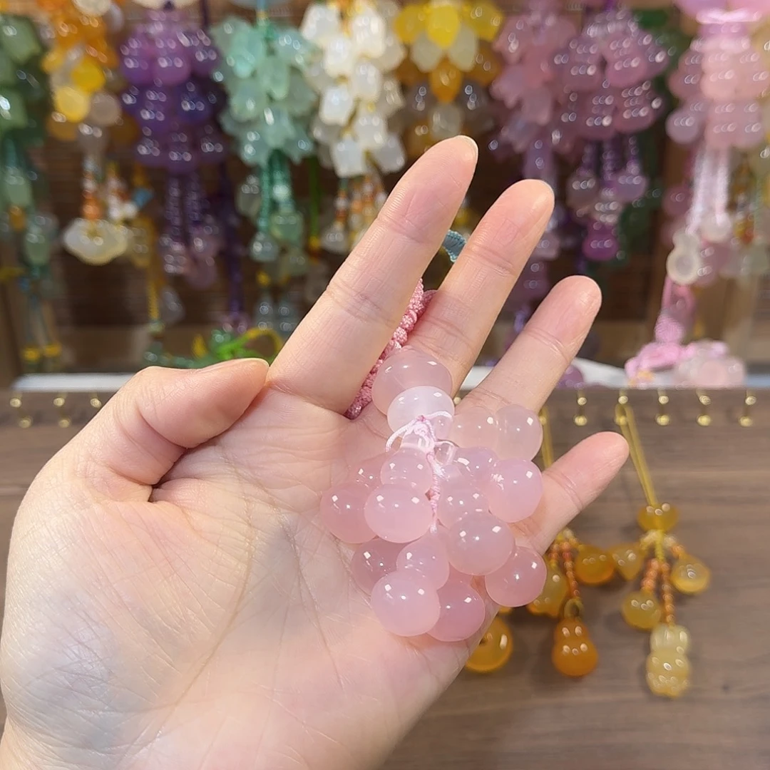 一****玛瑙/玉髓未镶嵌钥匙挂件