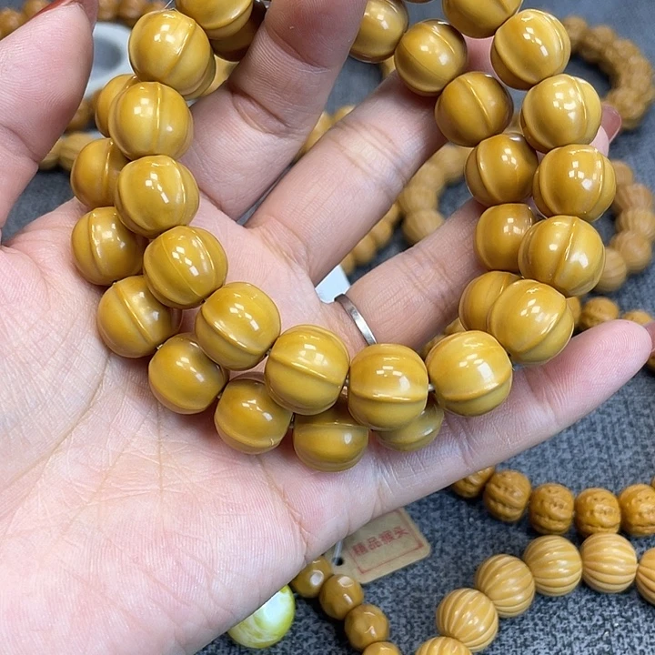 见***欢吊坠猴头核桃猴头