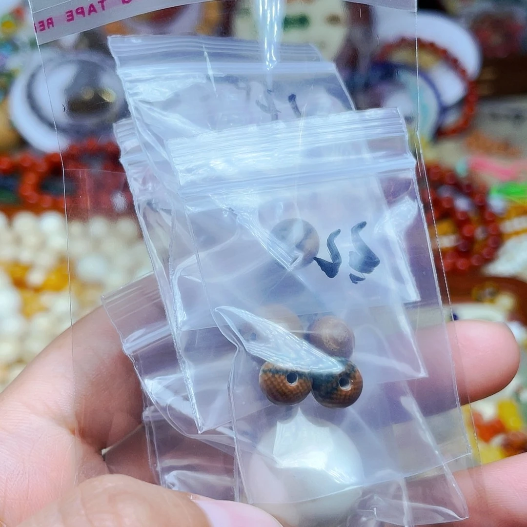 和田玉挂件未镶嵌订制