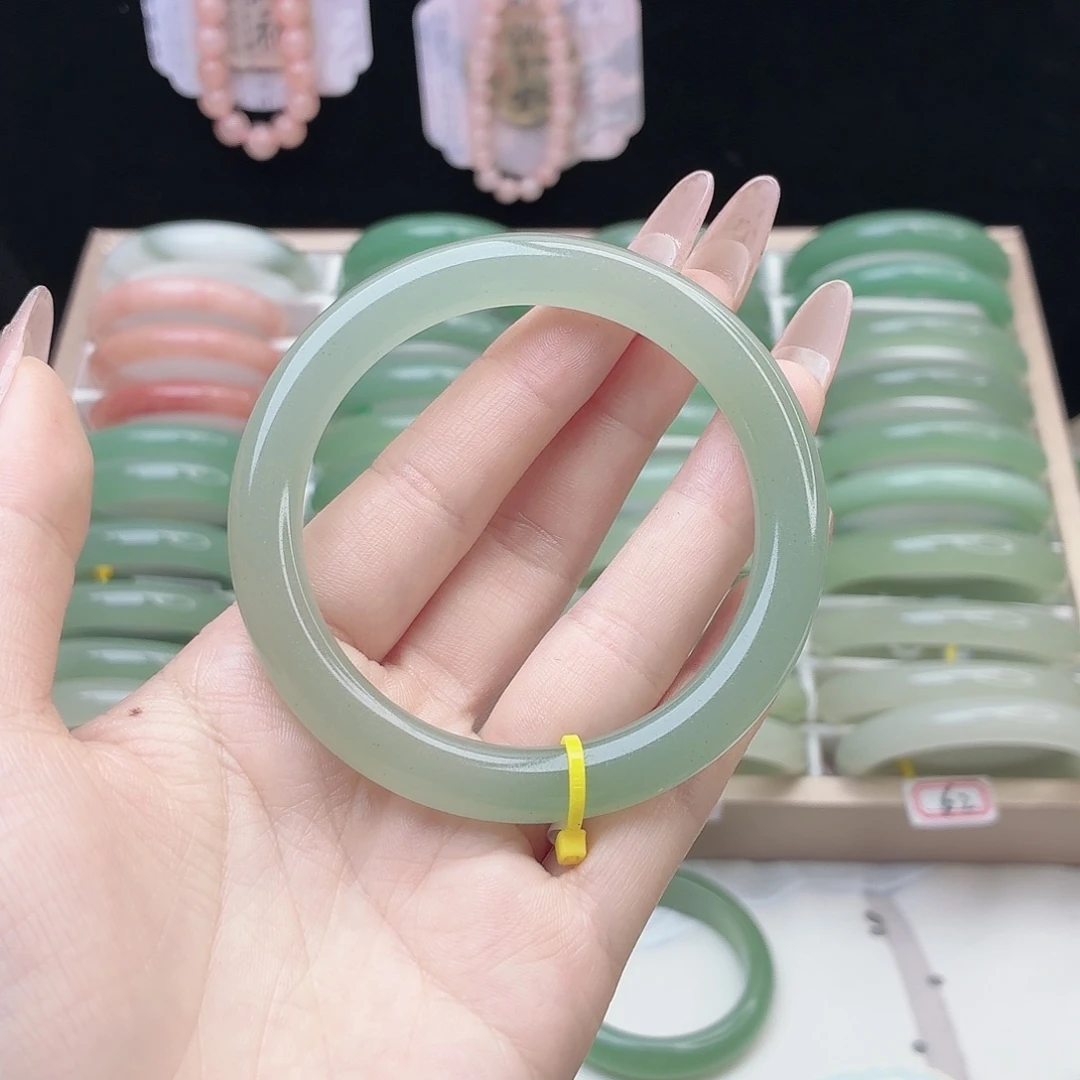 石英质玉未镶嵌手镯5859