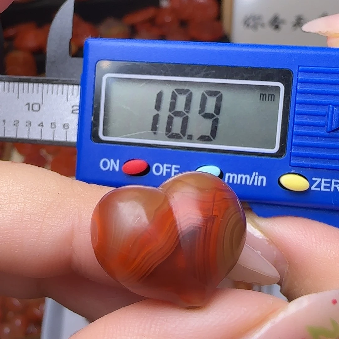 南红玛瑙未镶嵌颈饰