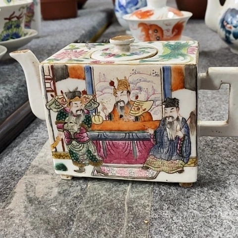 瓶B****A瓷啊哈哈哈哈啊哈哈