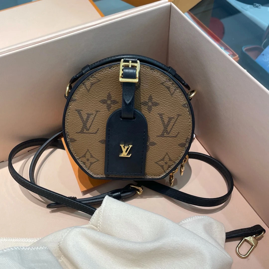 99新 LouisVuitton/路易威登 芯片拼色老花mini圆饼斜挂包