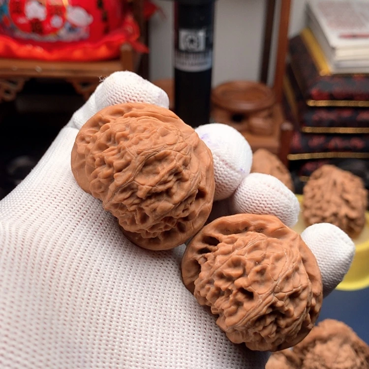 【闪购商品】把件桃核星*尘
