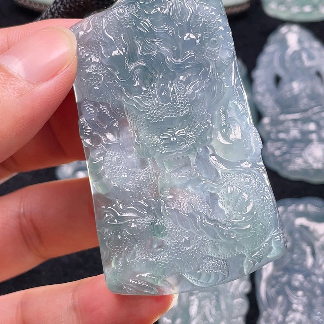 颈饰未镶嵌翡翠6，