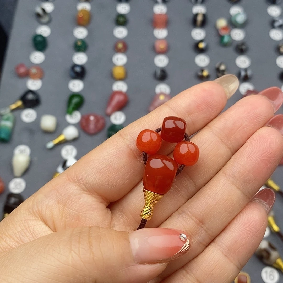 玛瑙/玉髓饰品合金