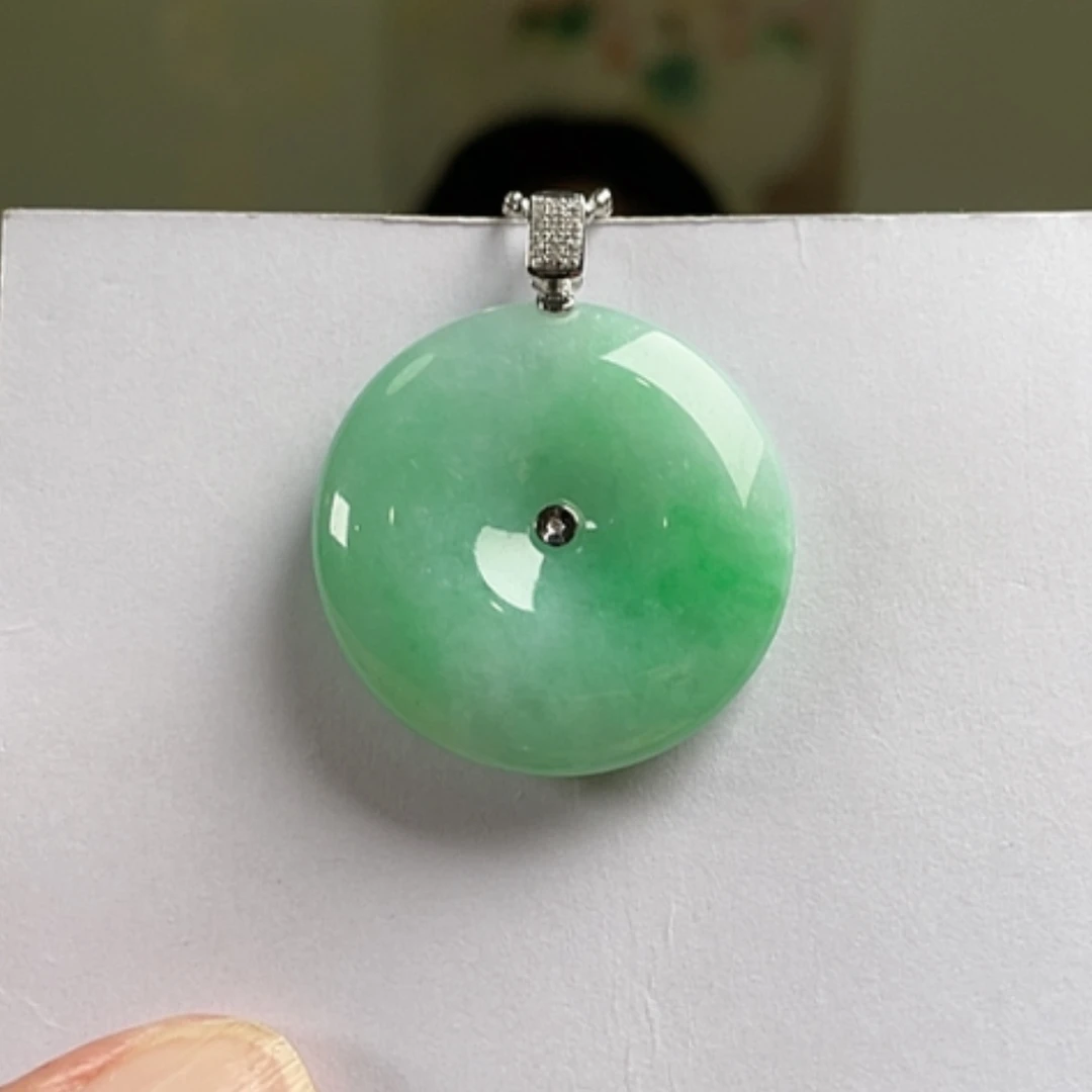 【闪购商品】翡翠18K金镶嵌吊坠(不含链)