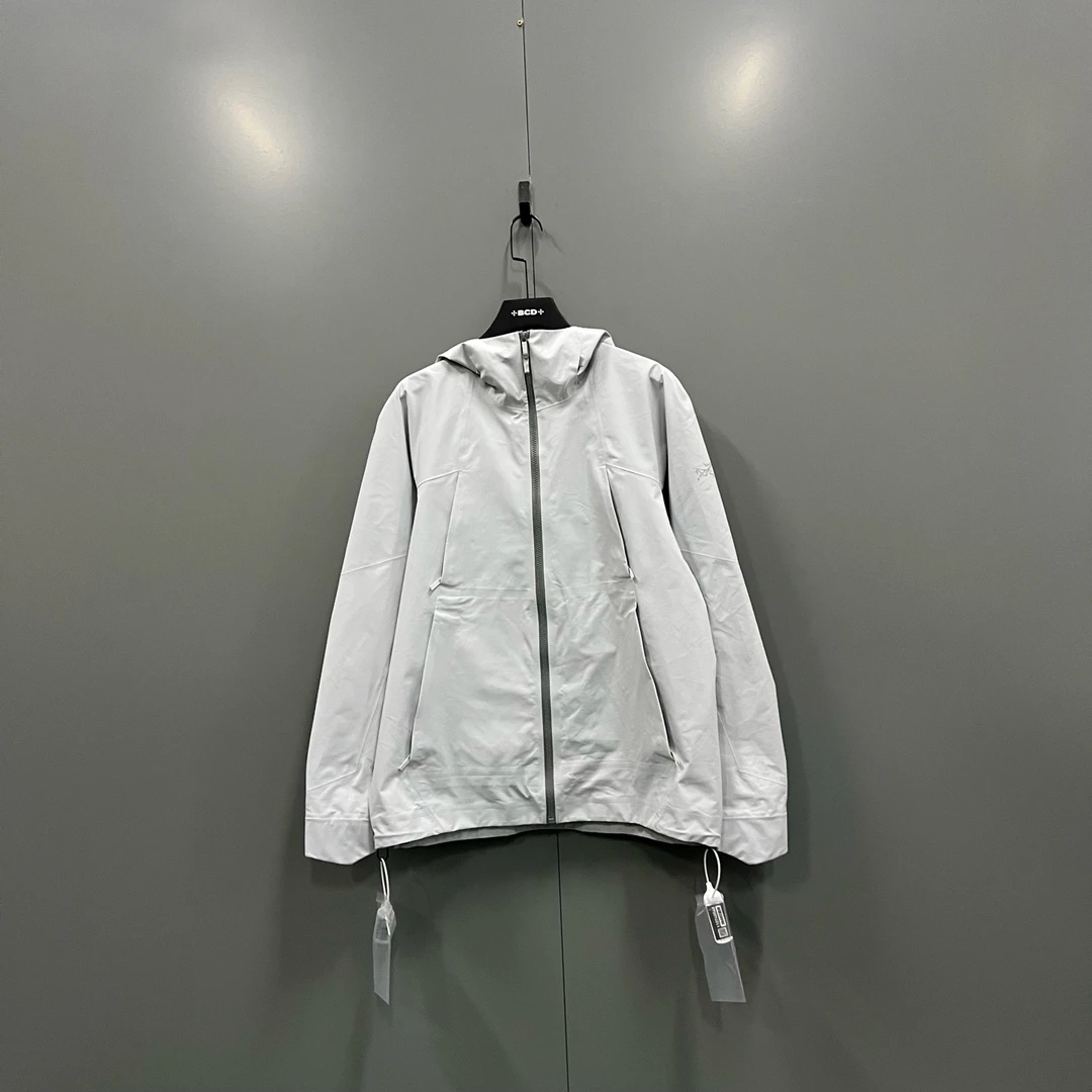 99新 ARC'TERYX/始祖鸟 (ll) 浅灰色连帽冲锋衣 L码/019453