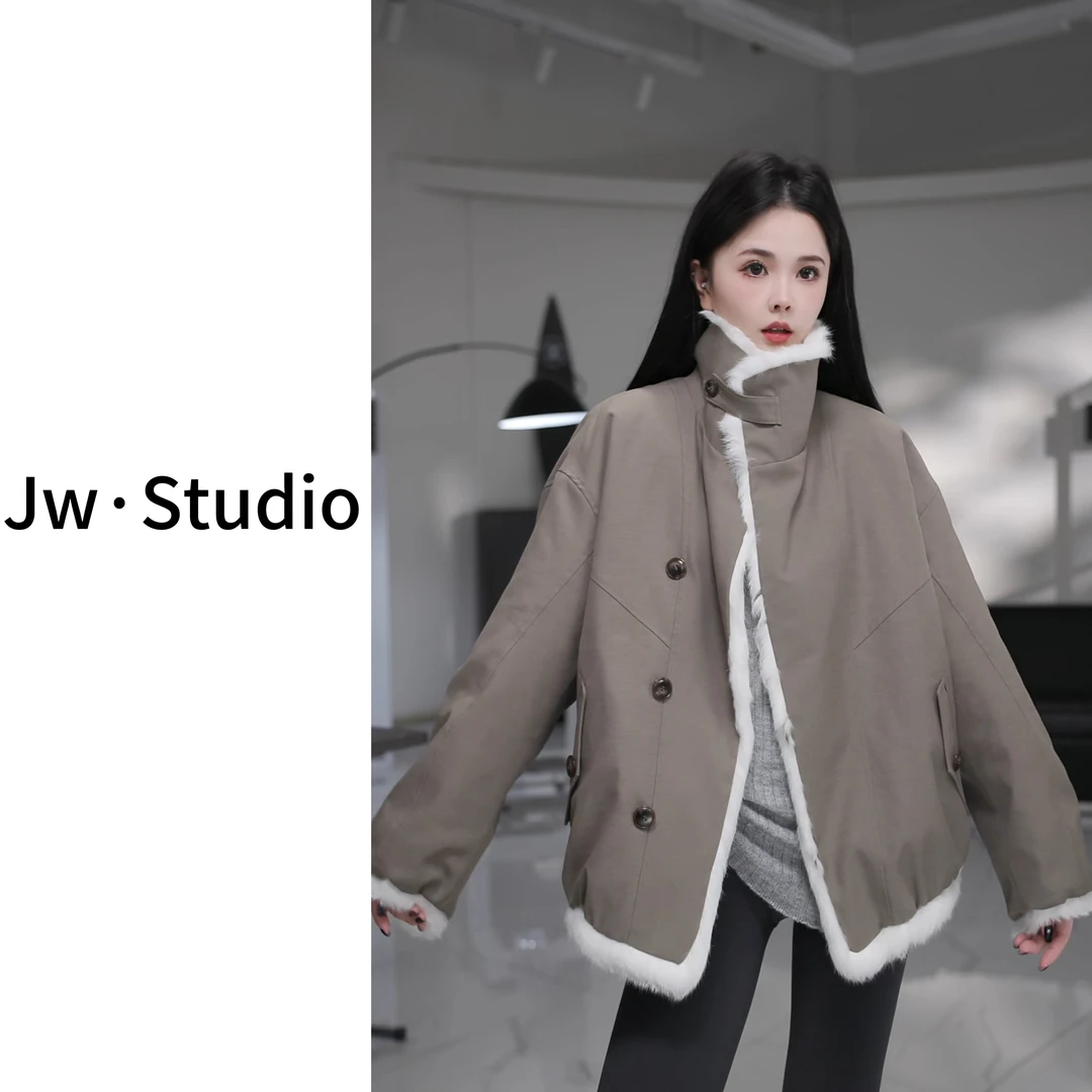 【酒窝】双面穿短款保暖冬季减龄时尚兔皮毛一体立领气质显瘦