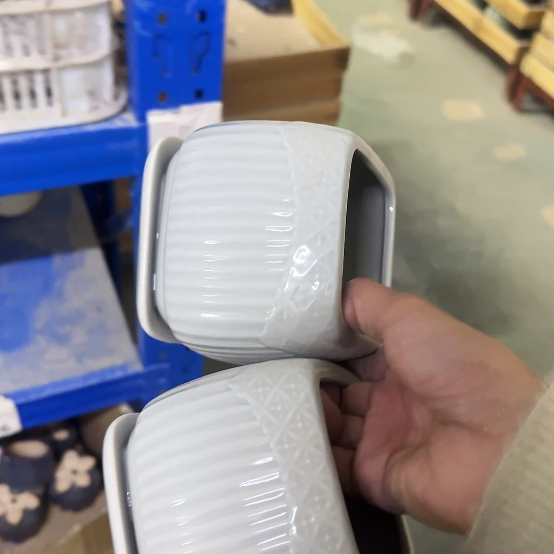 陶瓷2个··订单自动合并·口径误差0.5左右··1072