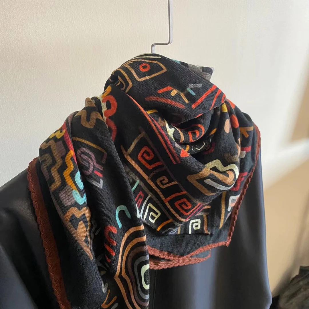 1米羊绒蕾丝边方巾-词涧山奈 95cm丝巾