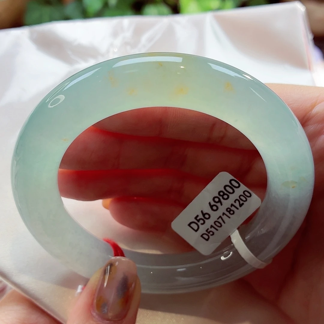 翡翠未镶嵌手镯（圆镯）22（27号）有洒金