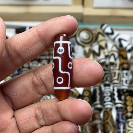 玛瑙/玉髓颈饰未镶嵌果*