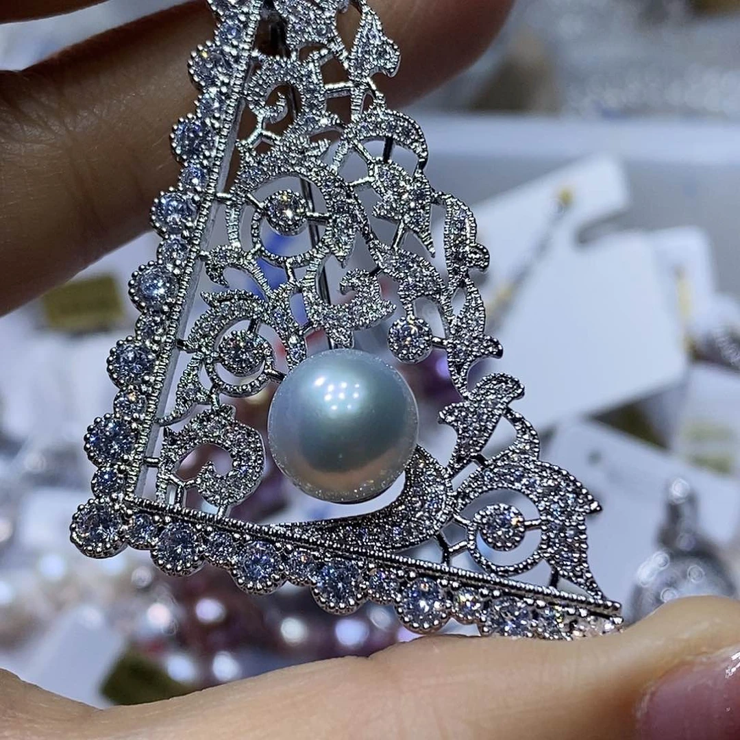 淡水珍珠吊坠未镶嵌