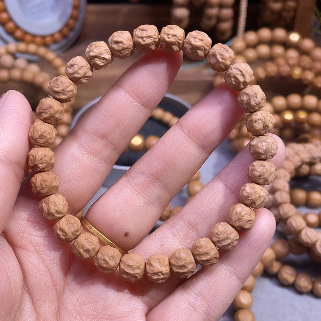 城***.吊坠猴头核桃龙蛇之变8.3mm全品