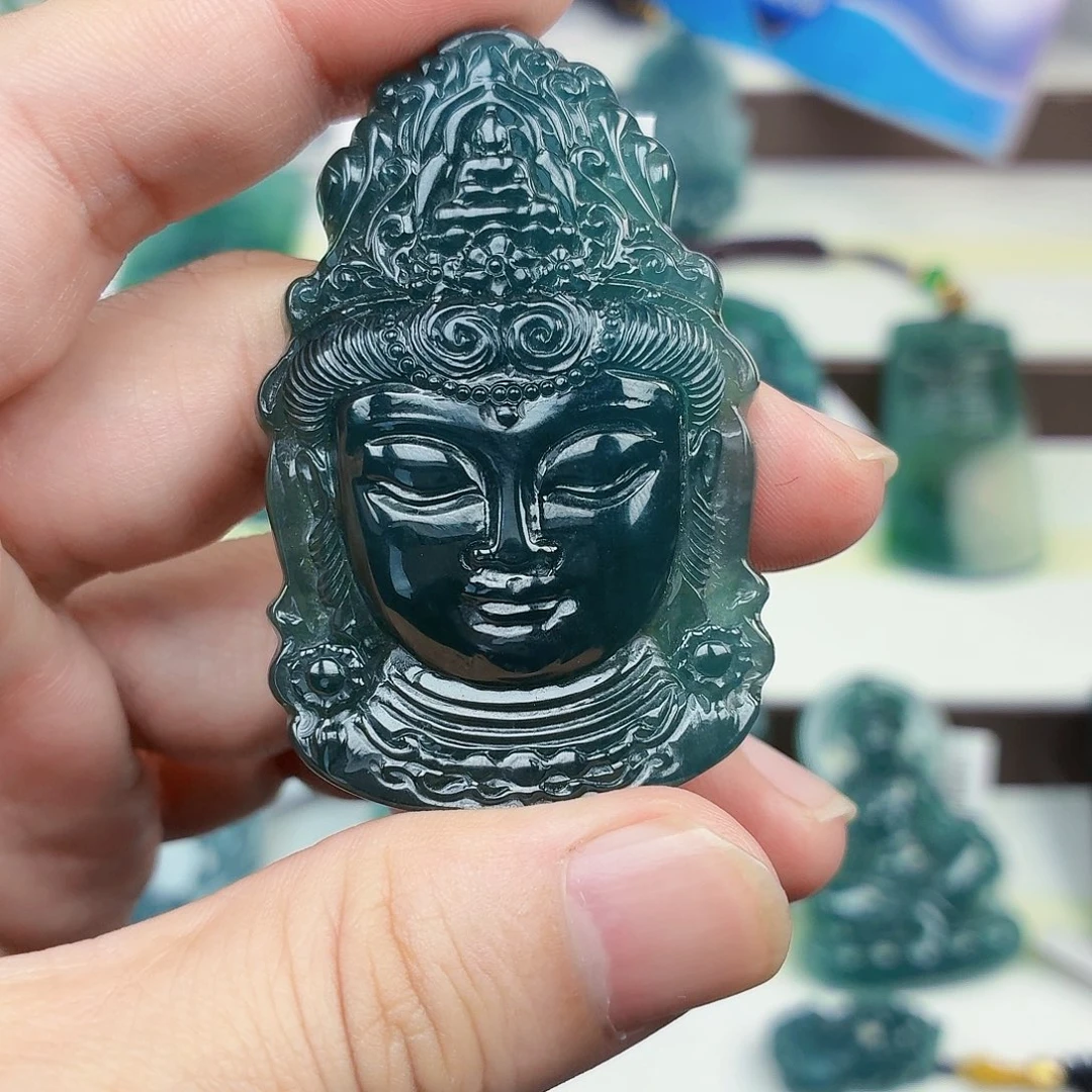 翡翠未镶嵌颈饰79
