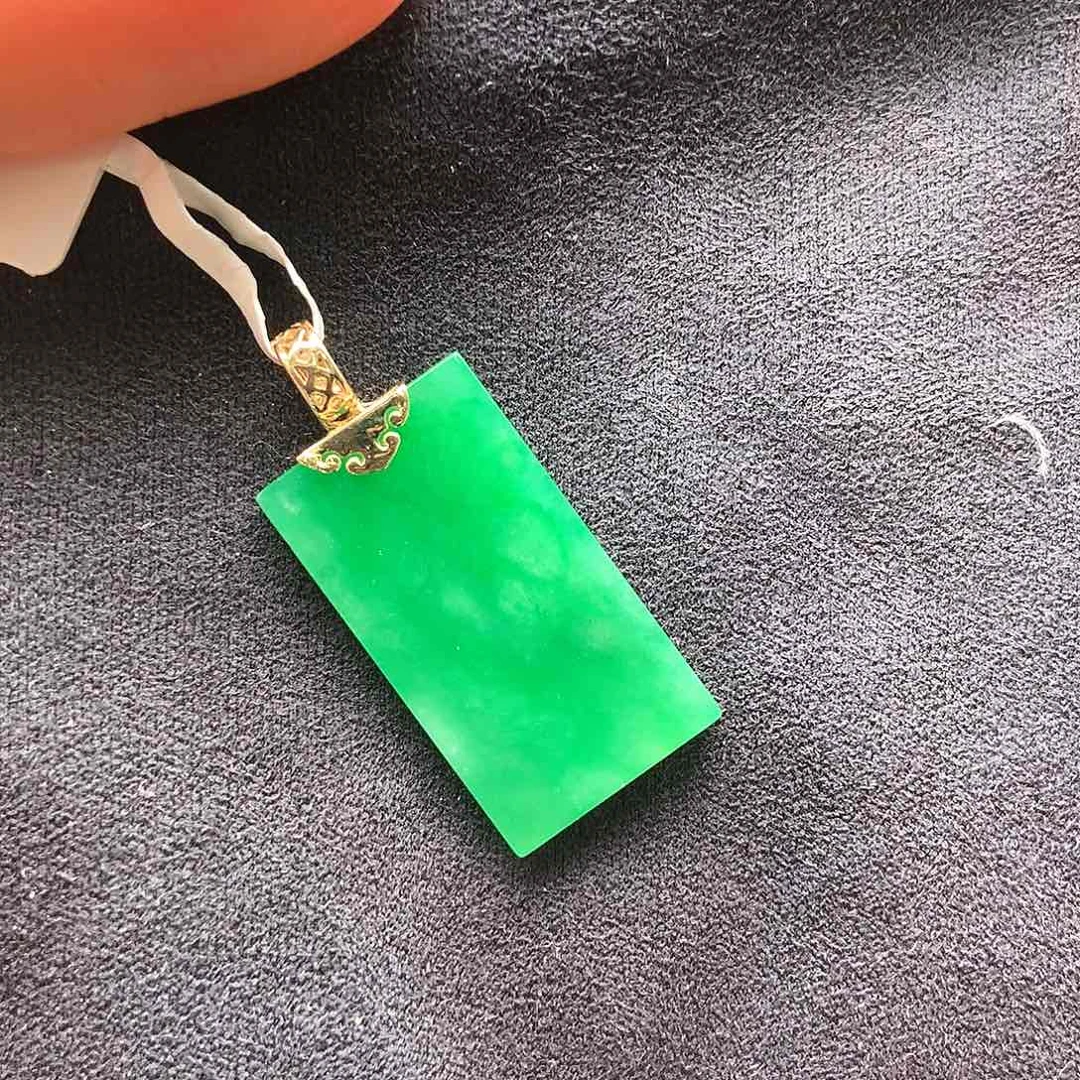 翡翠颈饰18K金镶嵌上新