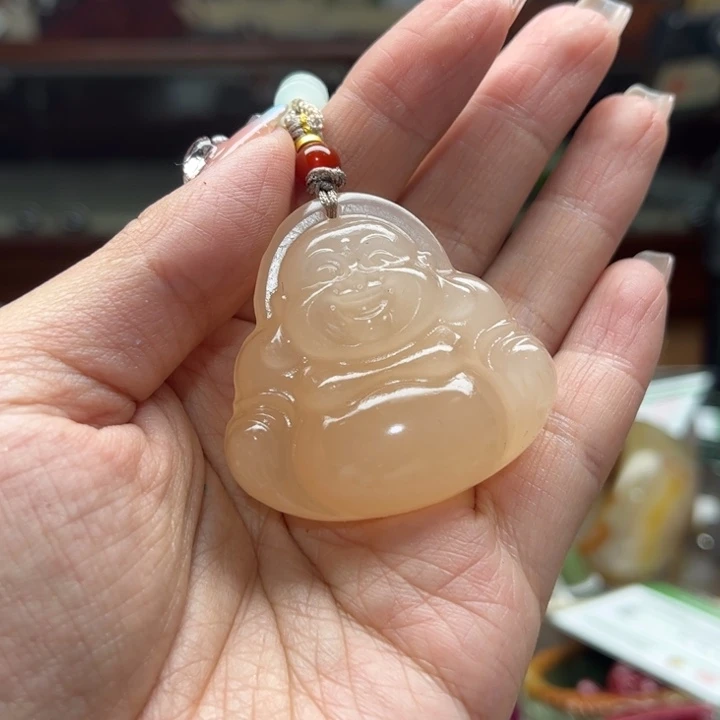 石英质玉颈饰未镶嵌