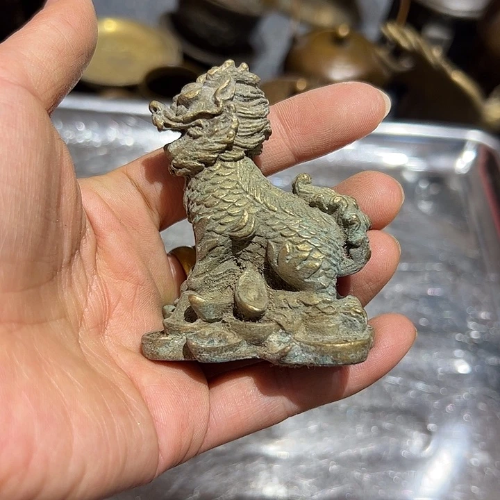 给**了微瑕疵黄铜摆件工艺品