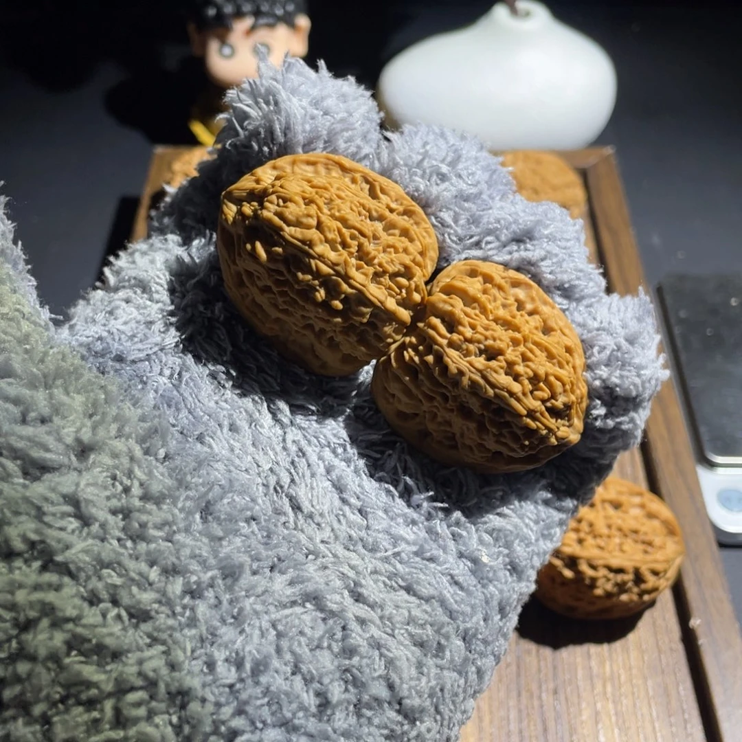 文玩核桃吊坠39拉丝炮弹