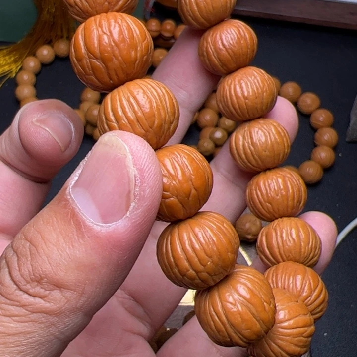 猴头核桃手串啦啦啦