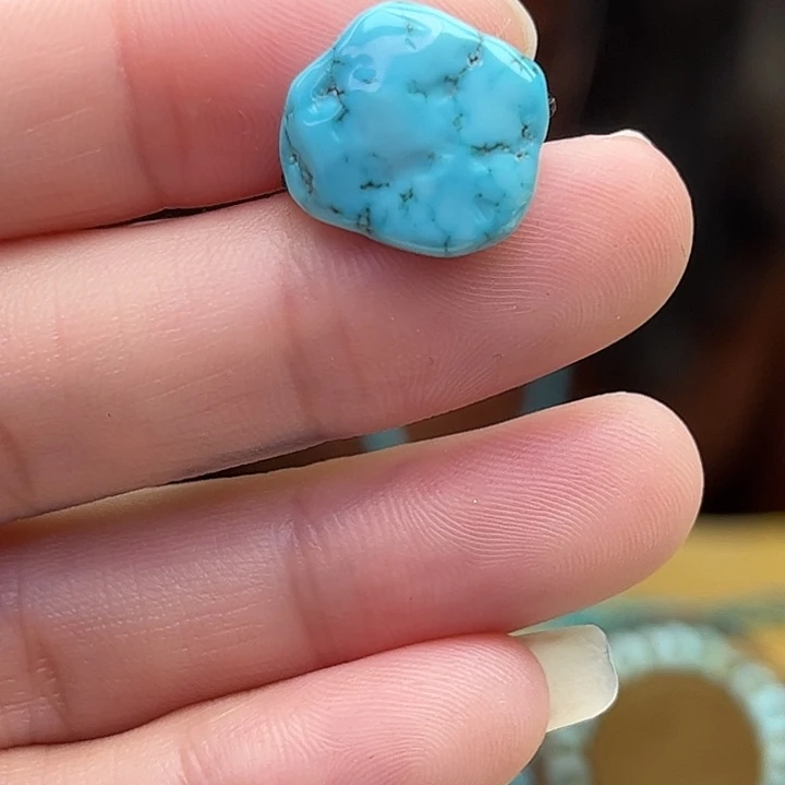 绿松石未镶嵌原矿