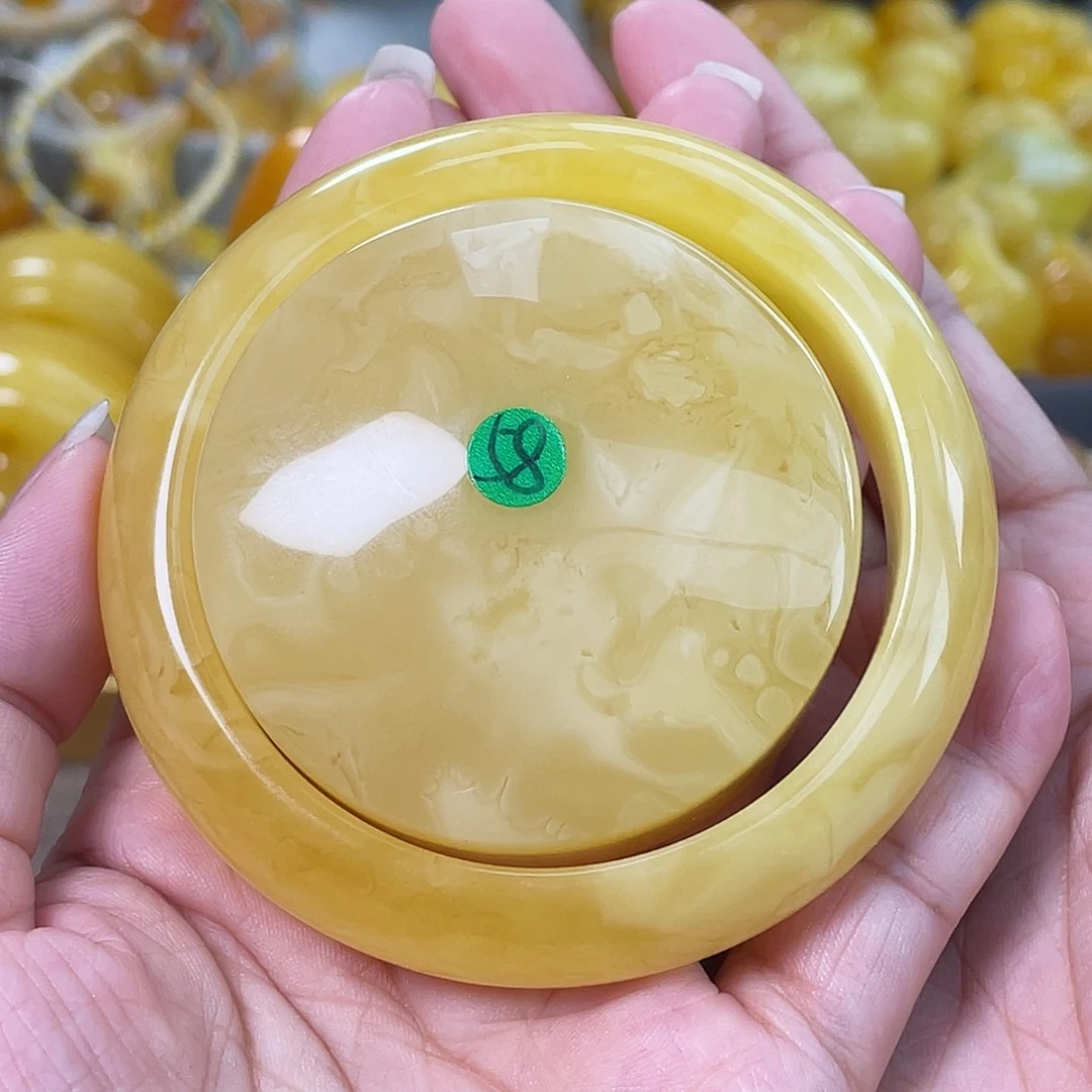 琥珀未镶嵌裸石h30