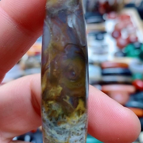 玛瑙/玉髓颈饰合金