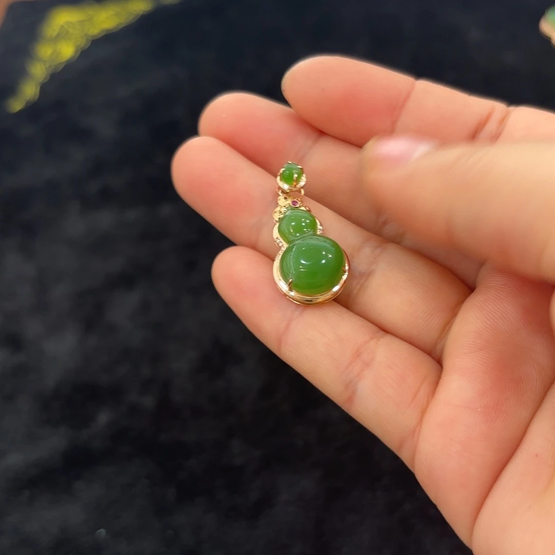 和田玉和田玉多样性发货拍一发一未镶嵌