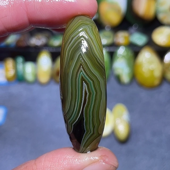 玛瑙/玉髓未镶嵌珠宝奇石