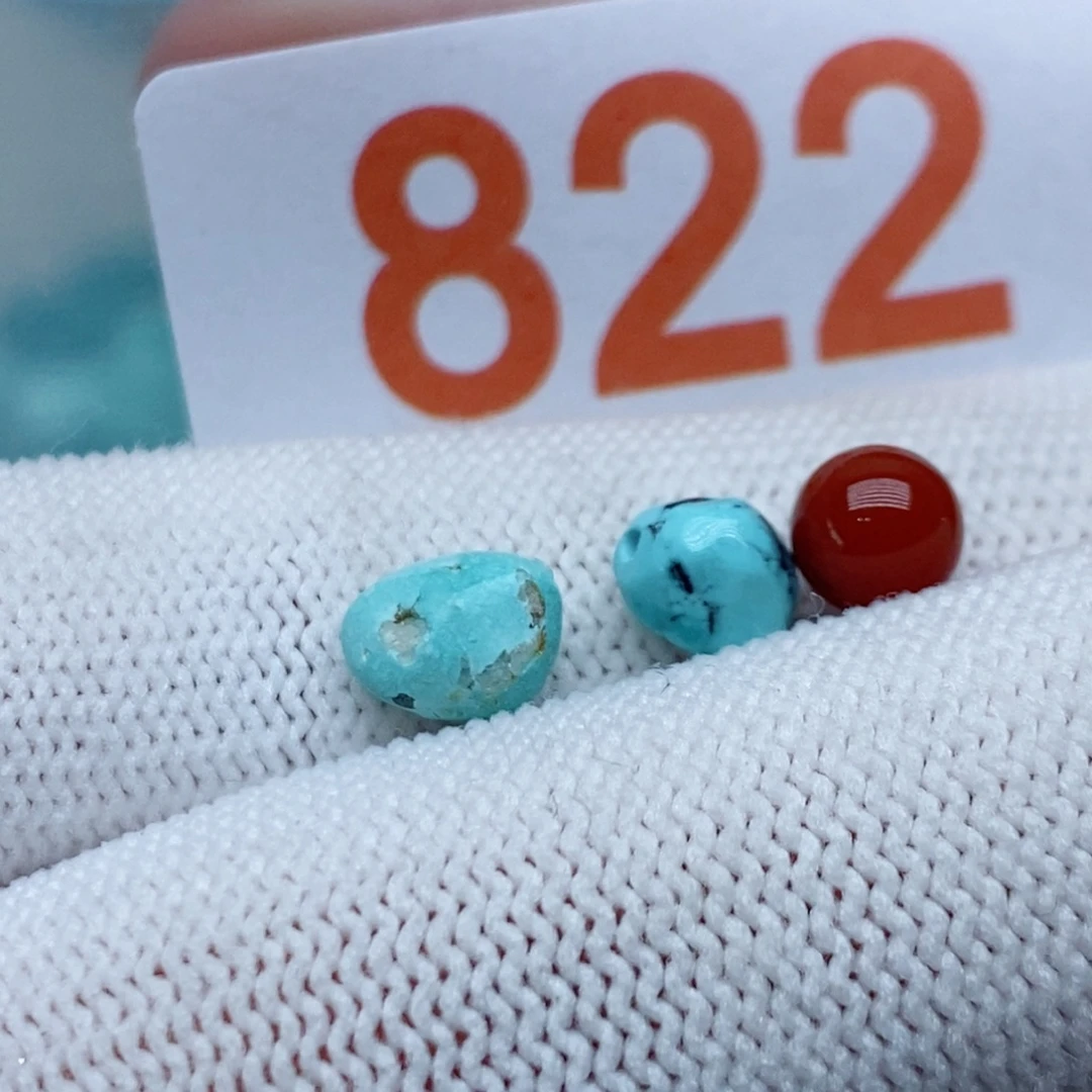 南红玛瑙未镶嵌珠宝奇石