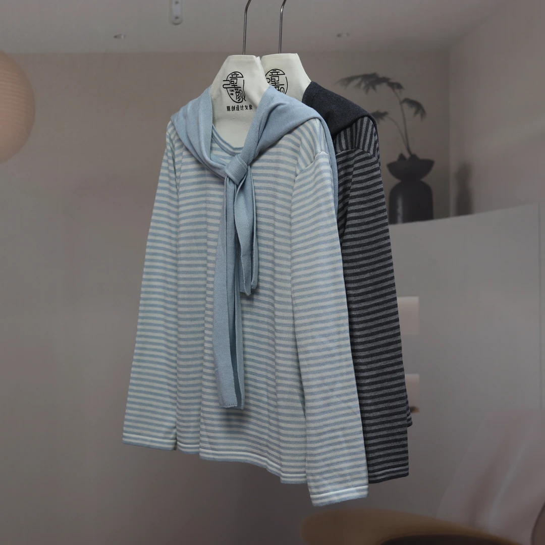 【8690】高品质原创设计两色设计感披肩条纹毛衫伊