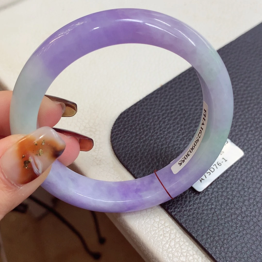 未镶嵌手镯翡翠缅甸