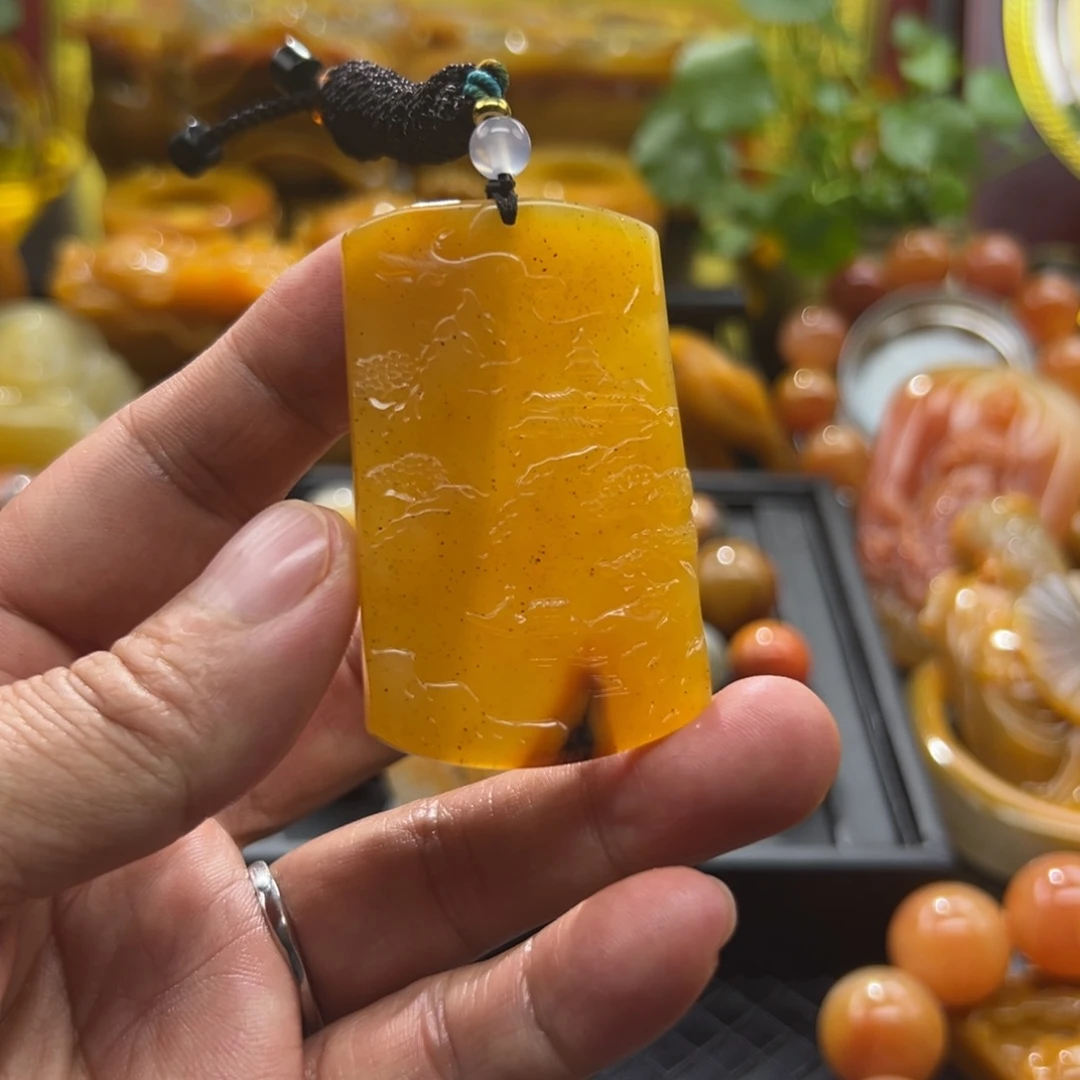 石英质玉未镶嵌颈饰