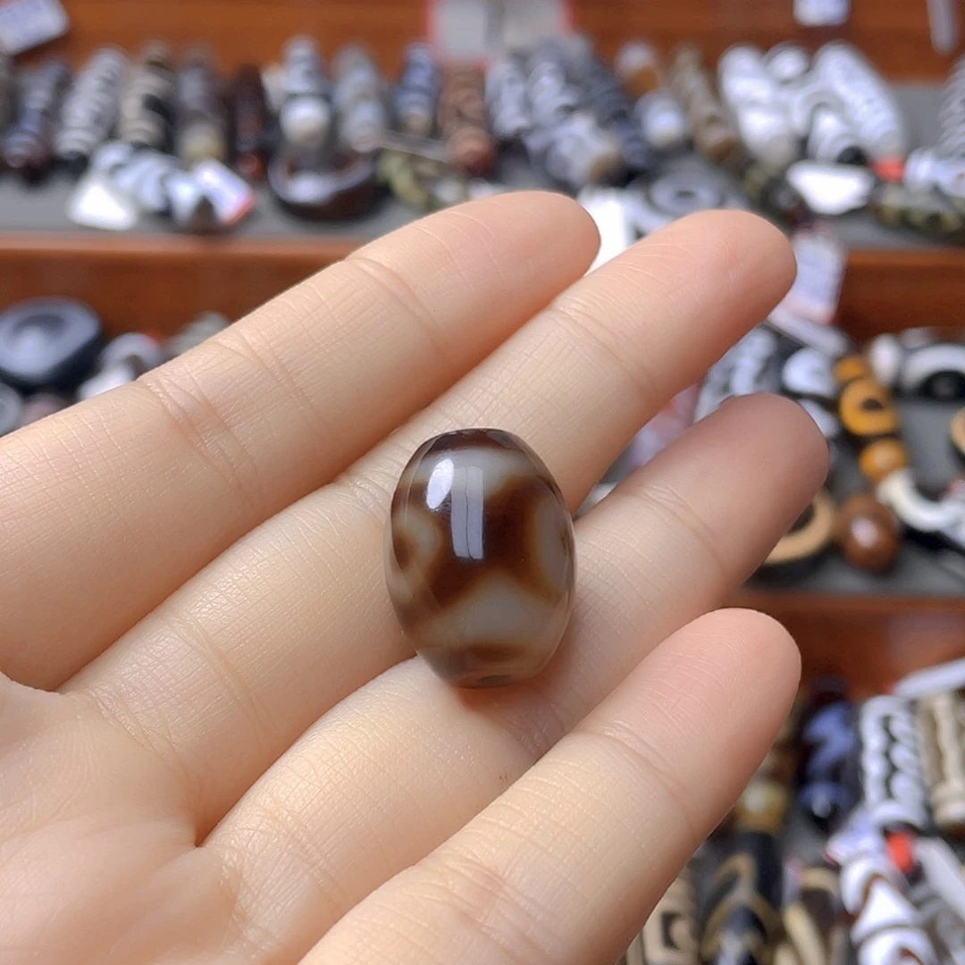 未镶嵌颈饰玛瑙/玉髓