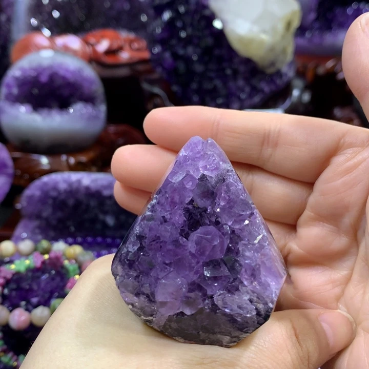 紫晶大型摆件（非配饰）未镶嵌