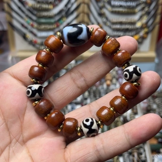 扎***哥玛瑙/玉髓手链未镶嵌