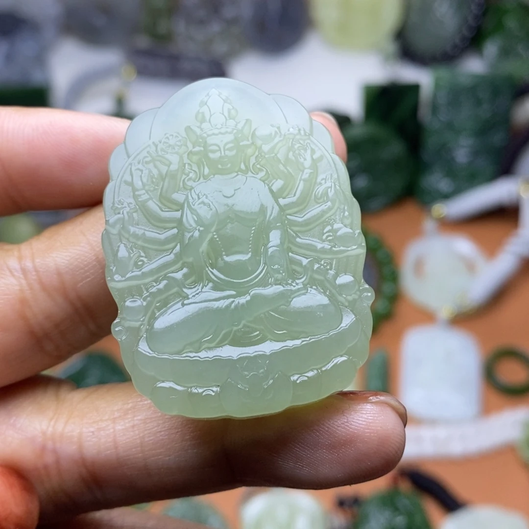 和田玉未镶嵌颈饰