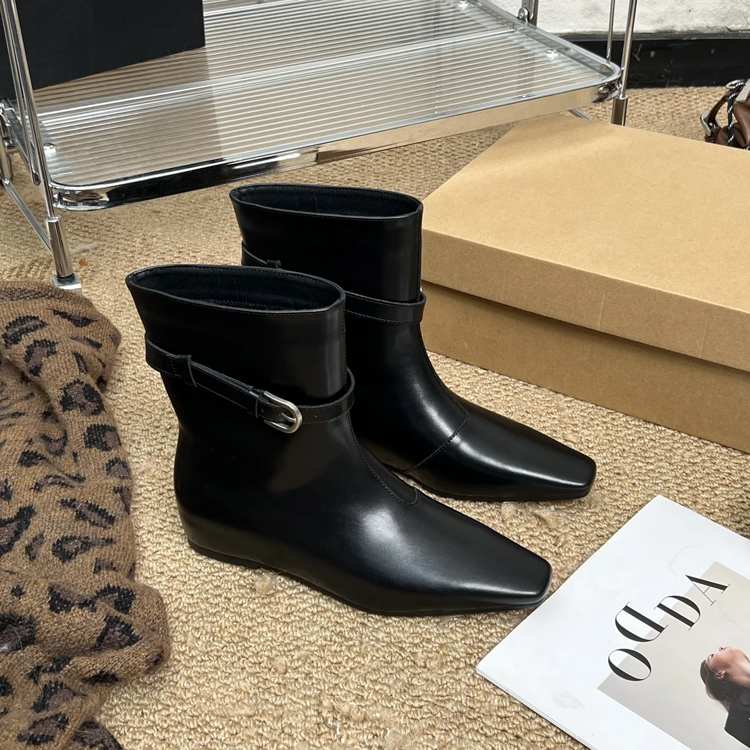 小小苏-静静-内增高3.5cm丨尖头短靴时尚骑士尖头时装靴;EDX21233