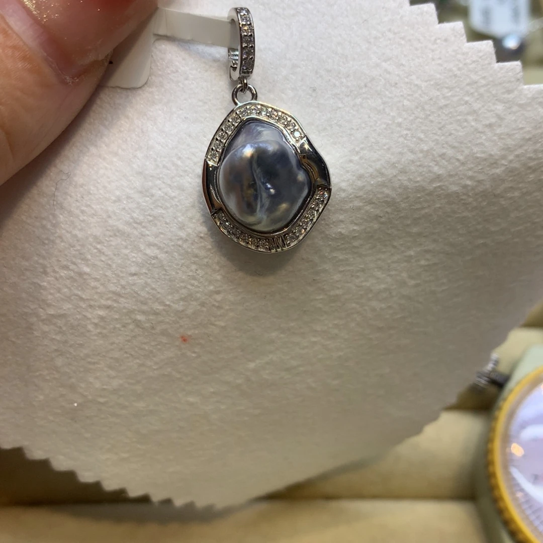 颈饰银S925镶嵌海水珍珠