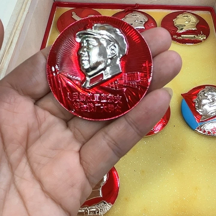 其他普通金属用****4纪念章 纪念章