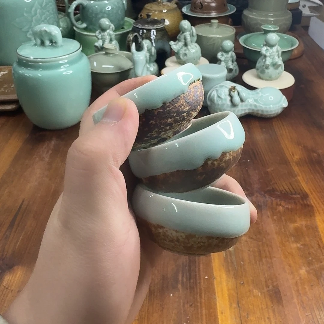 小仲龙泉青瓷微瑕5402