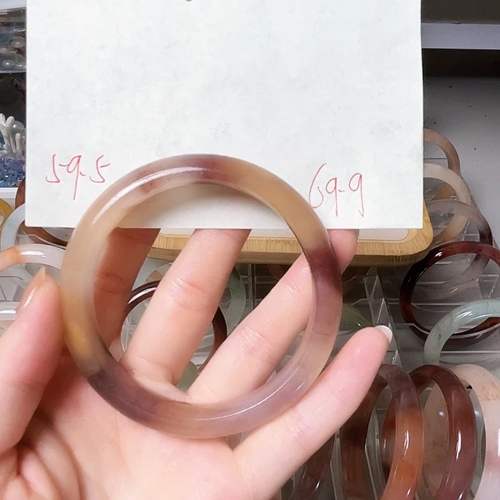 彩***尚石英质玉手镯合金306